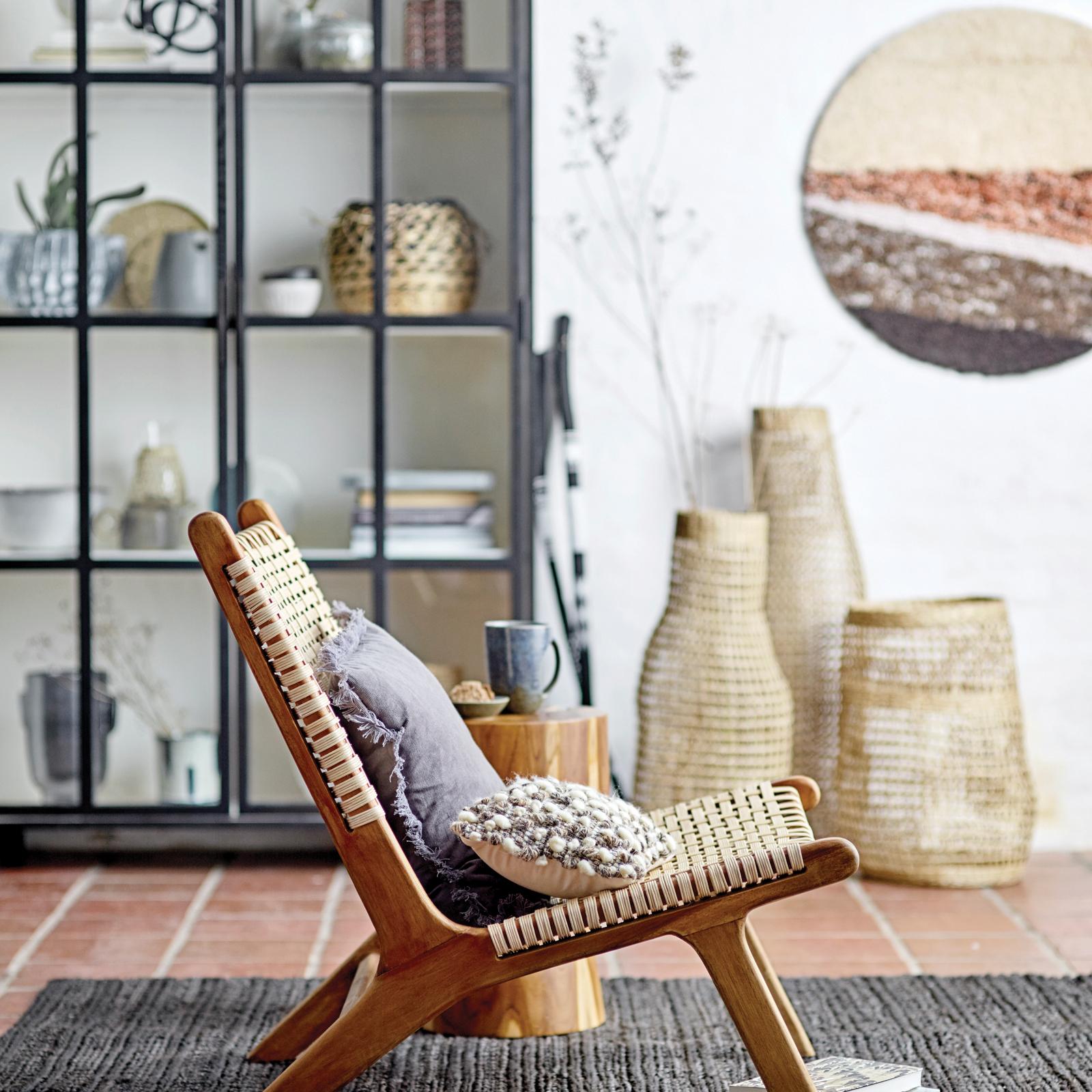 9261-handwoven-natural-seagrass-vase-1.jpg