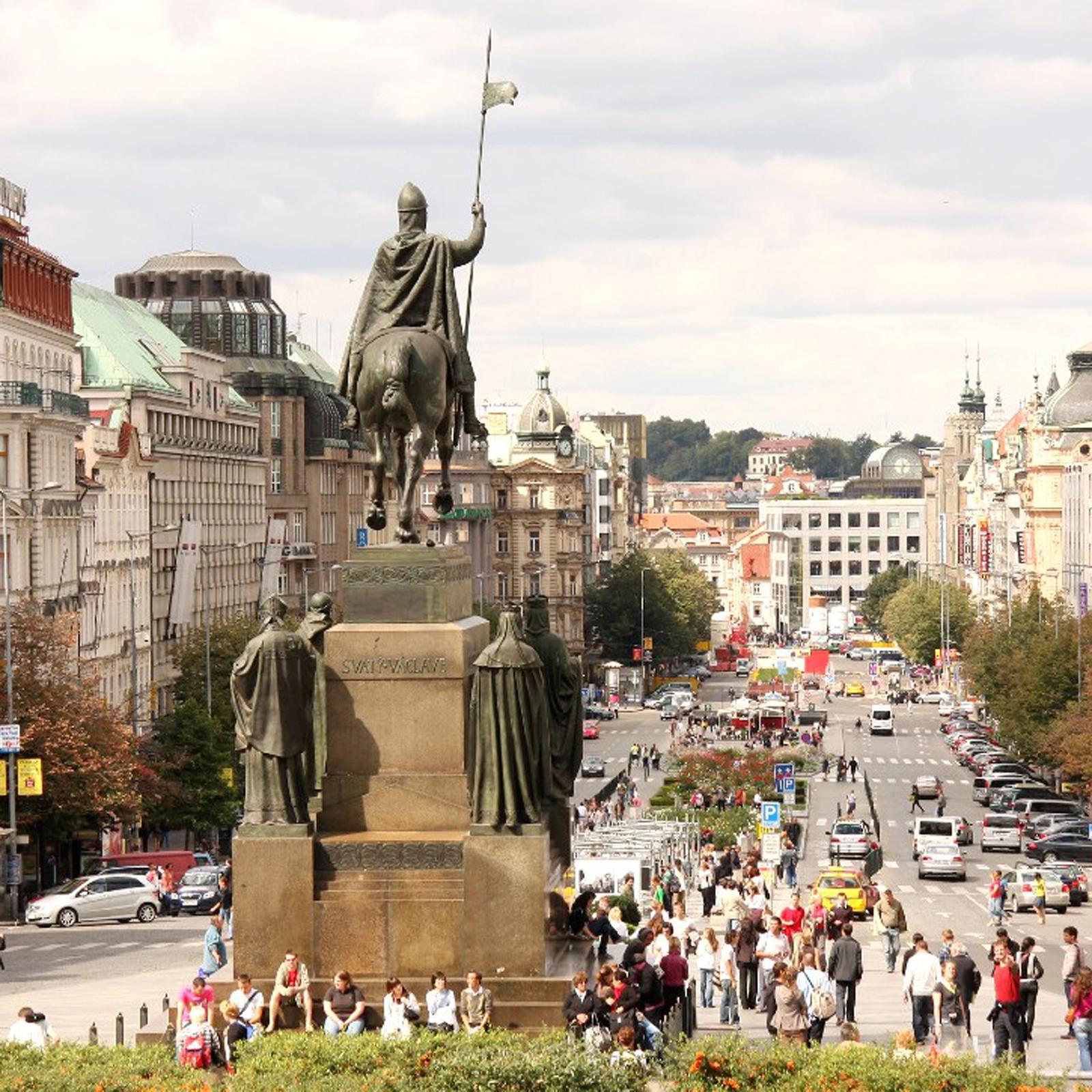 940-tour-prague-with-a-local-for-2-1.jpg