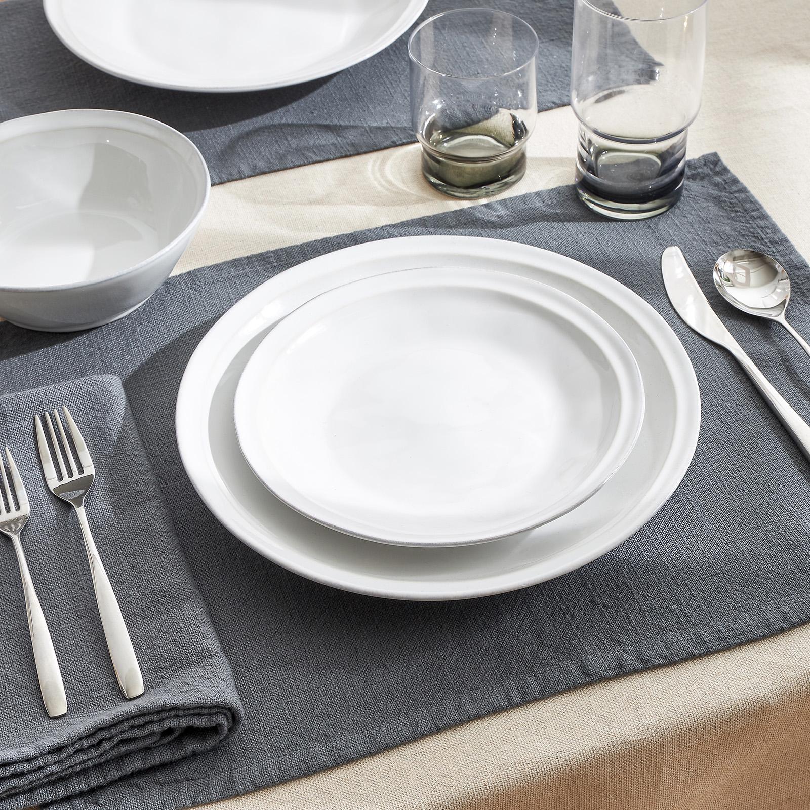 Bristol 8-Piece Table Linen Set