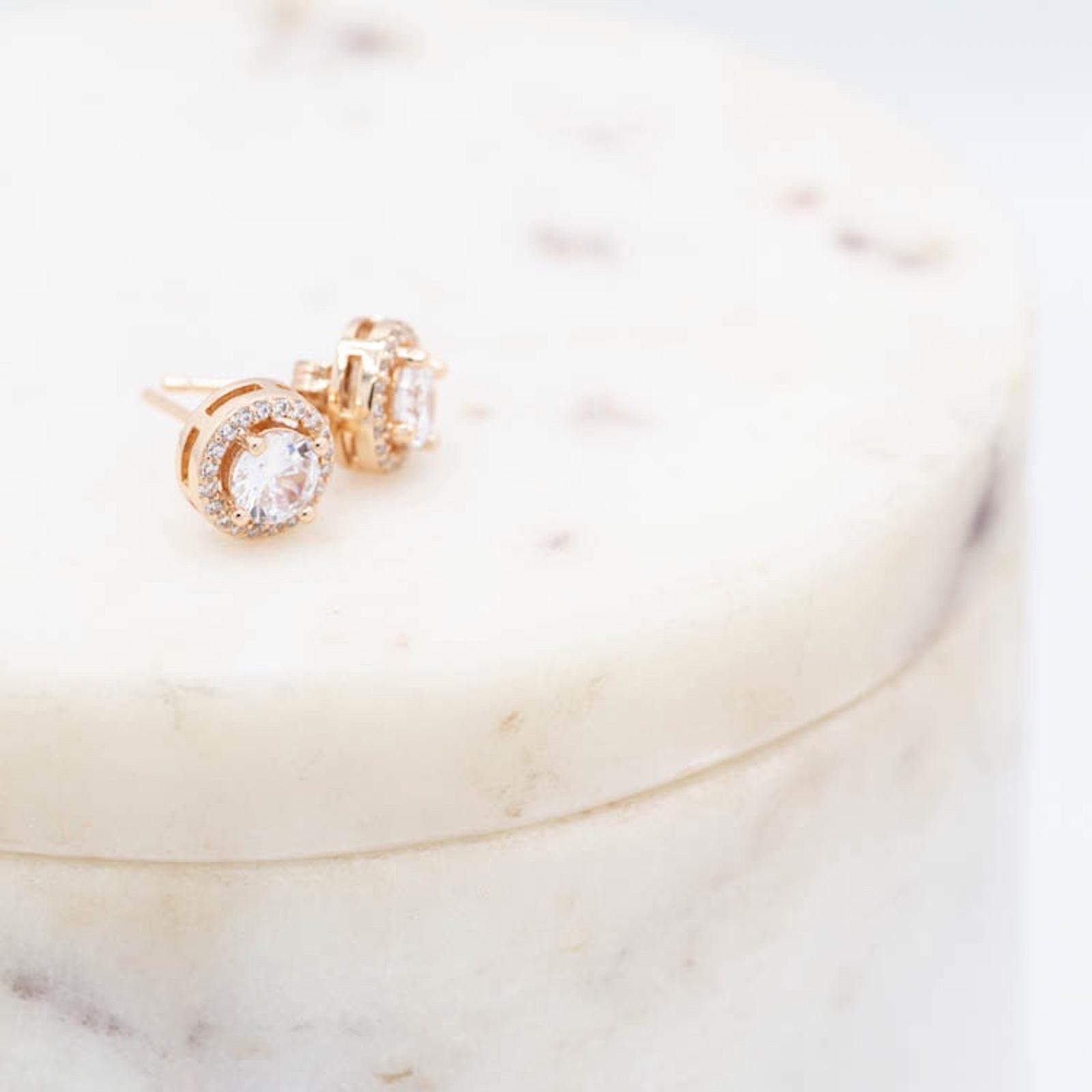 9751-cubic-zircon-earring-with-heart-card-1.jpg