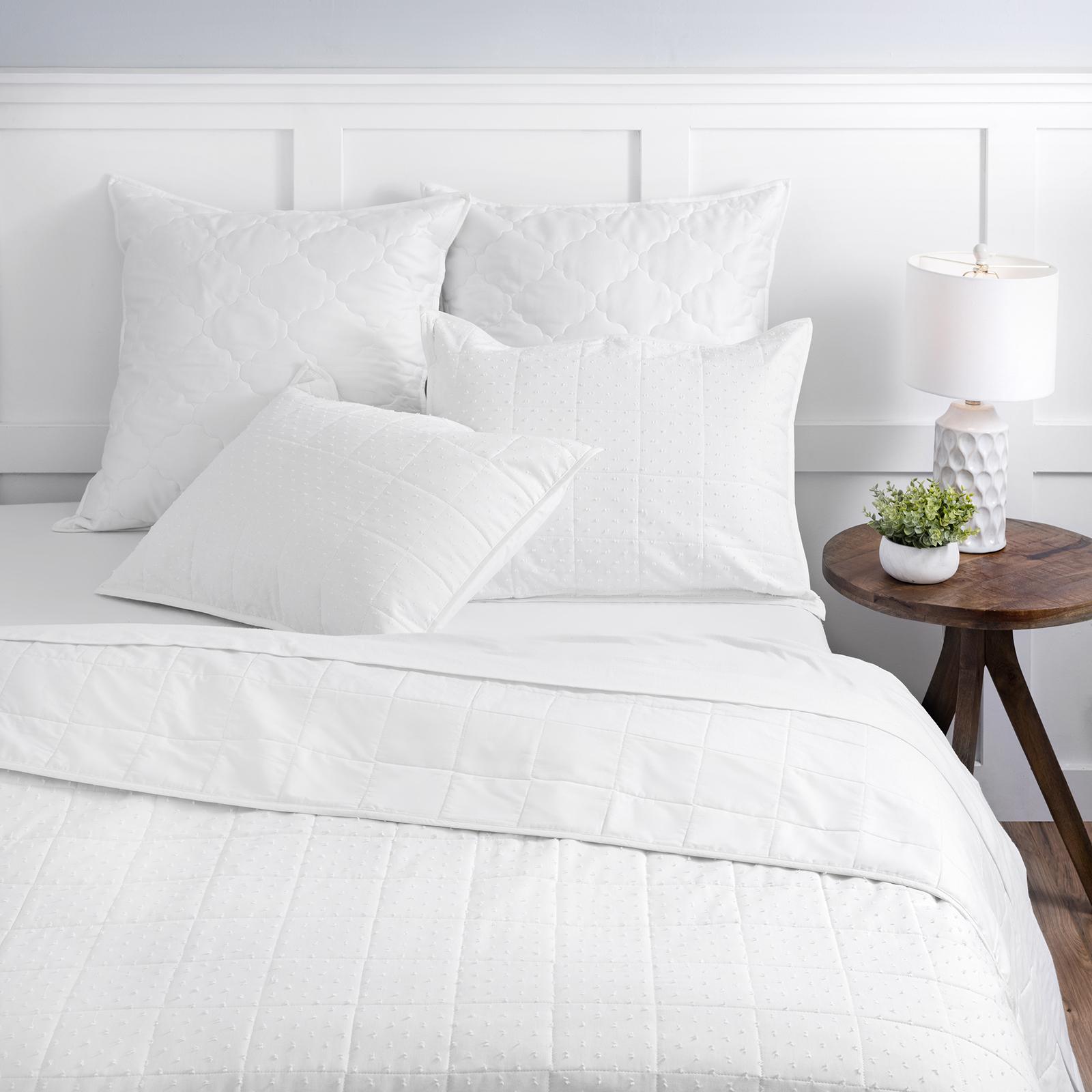 Brynn Texture 3-Piece Quilt Set
